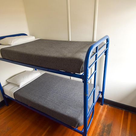 Ocean Island Inn | Backpackers | Suites Victoria Pokoj fotografie