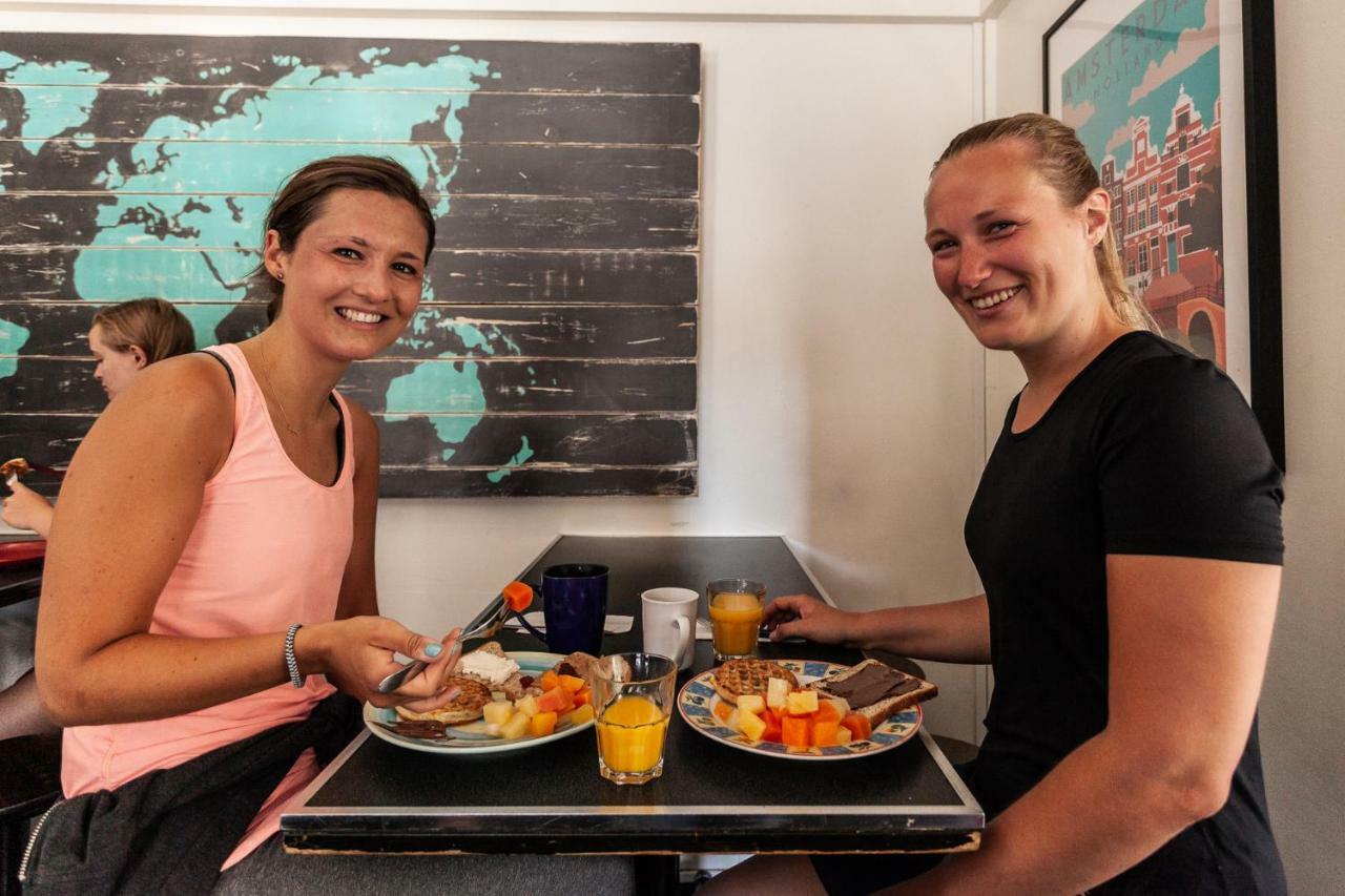 Ocean Island Inn | Backpackers | Suites Victoria Exteriér fotografie